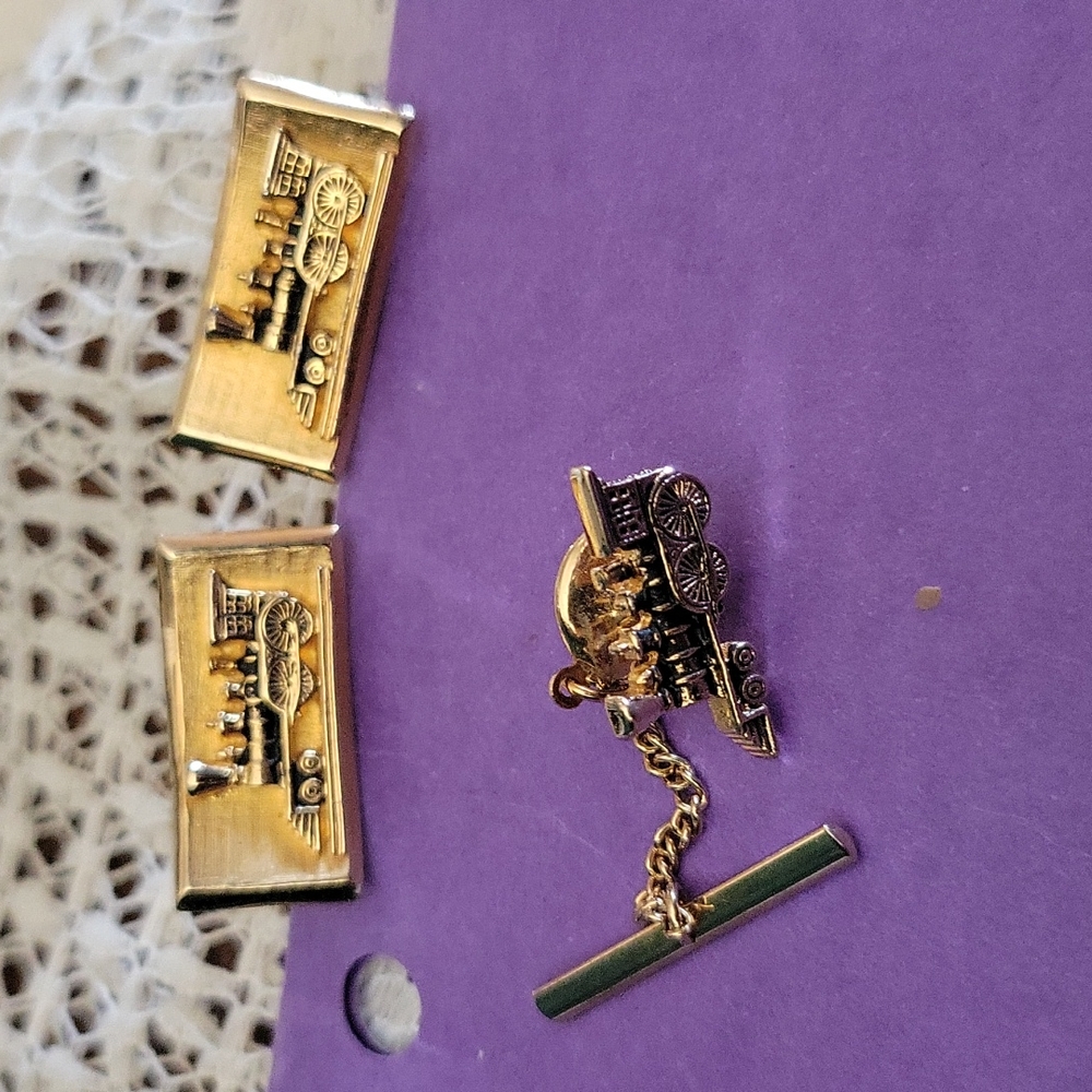 Vintage Train Locomotive Tie Tack and Cuff Links